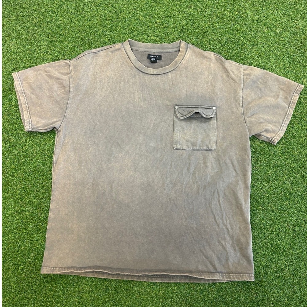 Forever 21 Men Mineral Wash Gray Pocket T-Shirt Size Large Short Sleeve Crewneck
